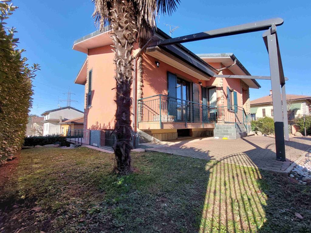 Villa a Castiglione olona in Via Monte Cimone - Foto 3