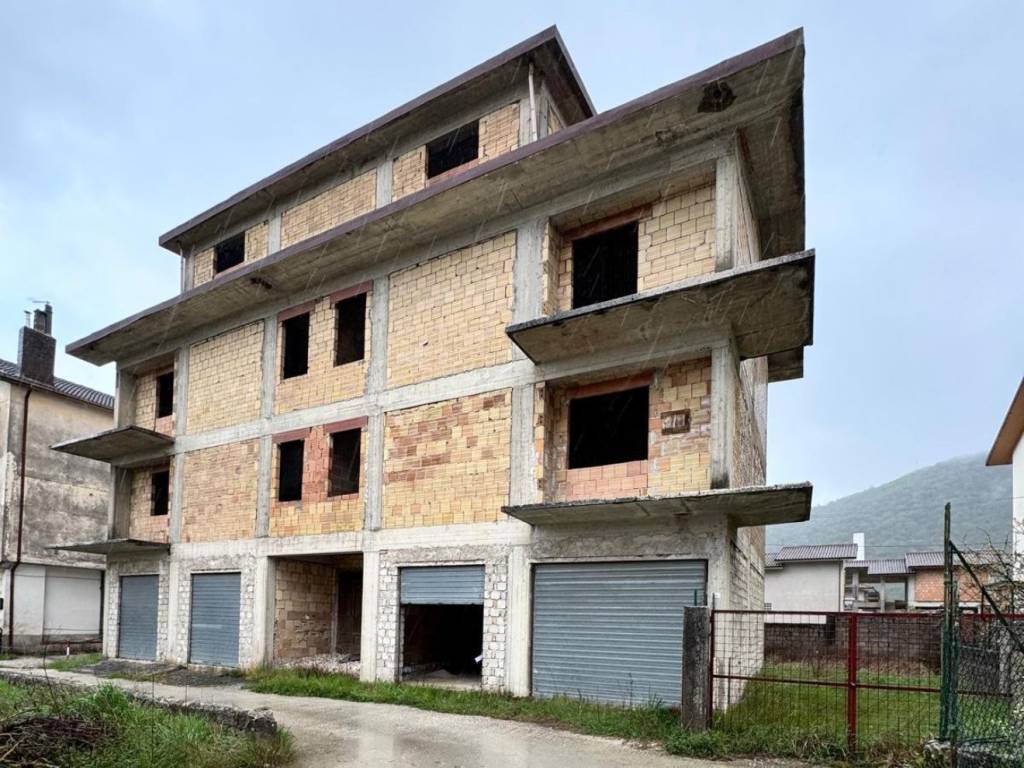 Casa indipendente a Capistrello in Via Polveriera - Foto 4