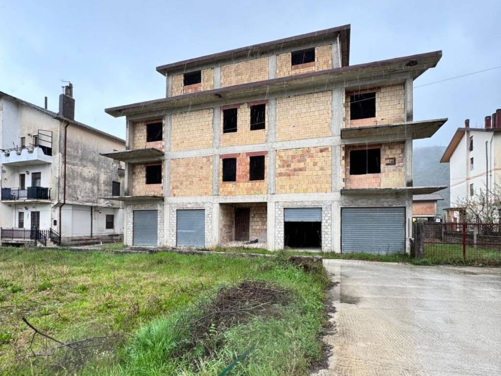 Casa indipendente a Capistrello in Via Polveriera - Foto 5