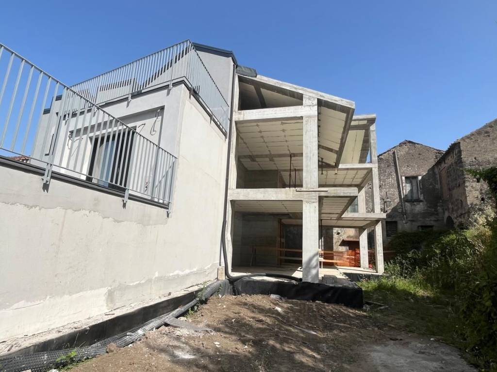 Casa indipendente a Baronissi in Via indipendenza, 64 - Foto 2