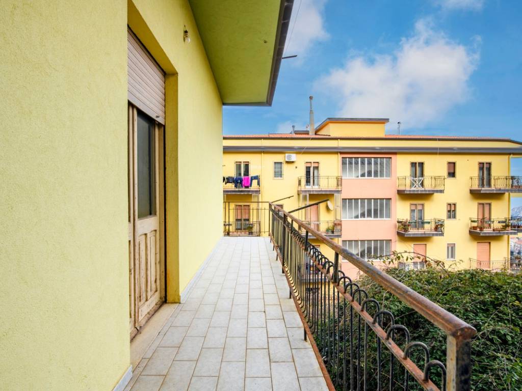 Appartamento a Lanusei in Via Costa e Cocco, 36B - Foto 2