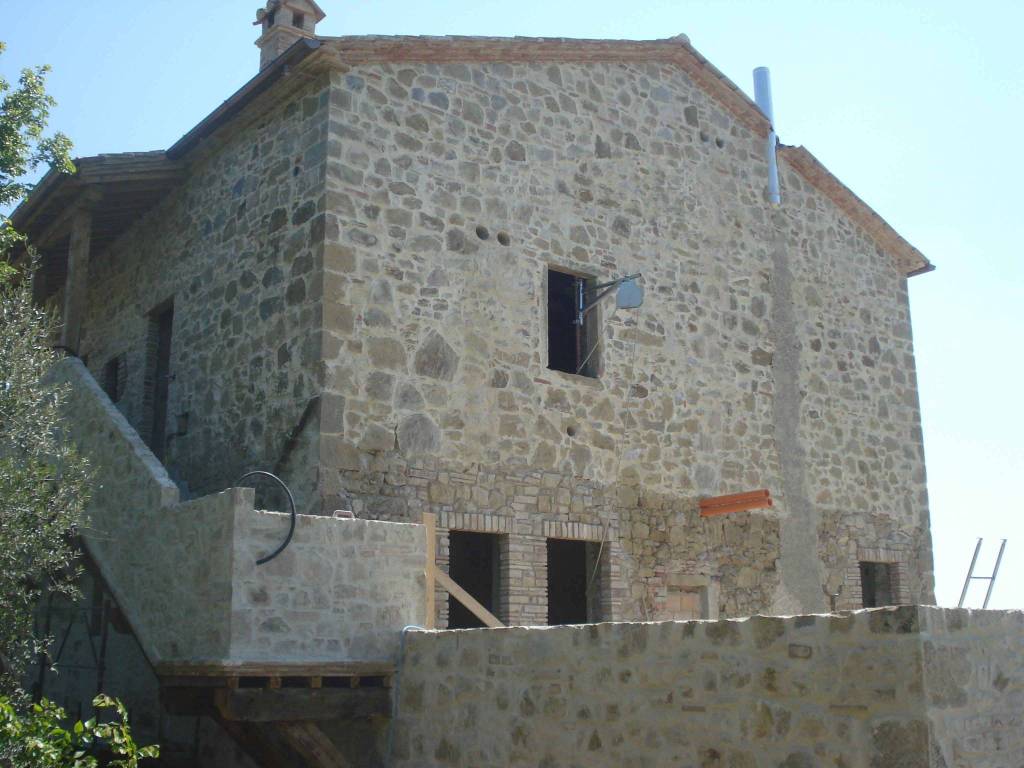 Rustico / casale a Passignano sul trasimeno in Via Colpiccione Castel Rigone, 5 - Foto 3