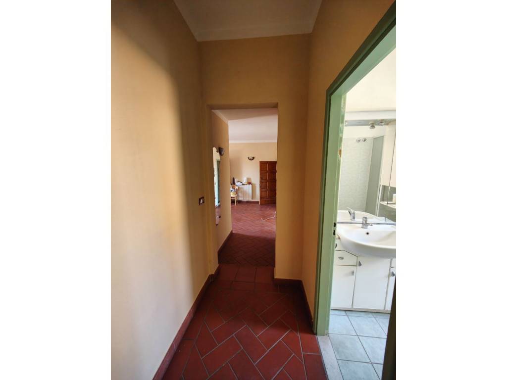 Appartamento a Montevarchi in Via Leona - Foto 3