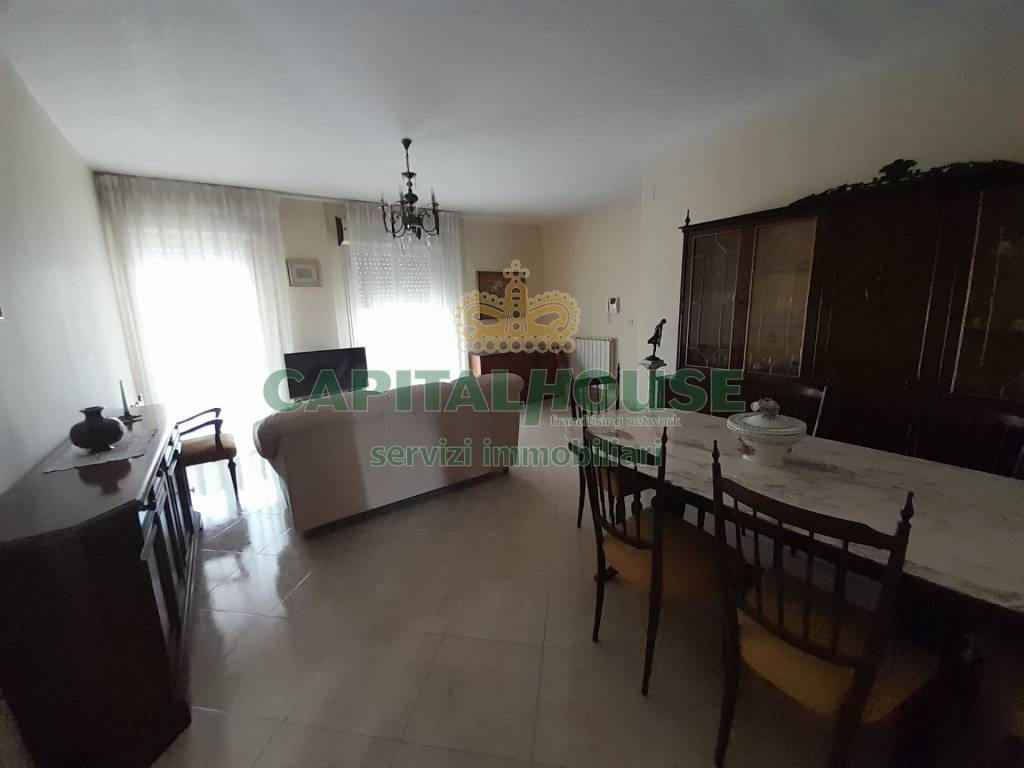 Appartamento a Caserta in Via Giovanni Amendola - Foto 2