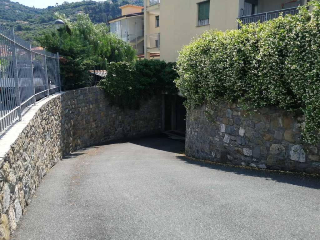 Box / garage a Taggia in Regione San Martino - Foto 3