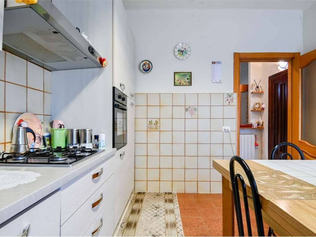 Appartamento a Romano di lombardia in via duca d'aosta, 38 - Foto 4