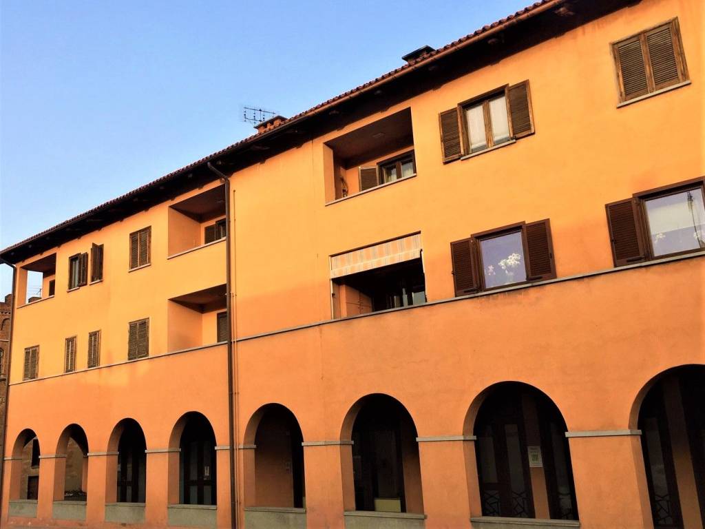 Appartamento a Verzuolo in Corso Re Umberto, 83 - Foto 2