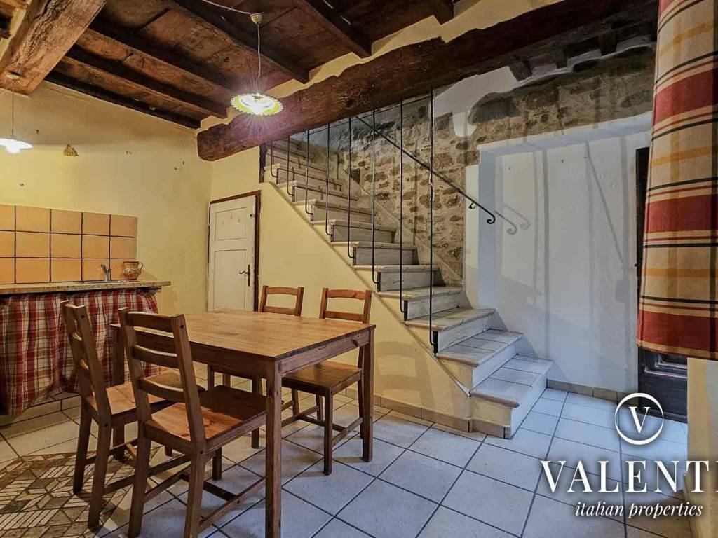 Casa indipendente a Pescia in Via San Vincenzo, 14 - Foto 5