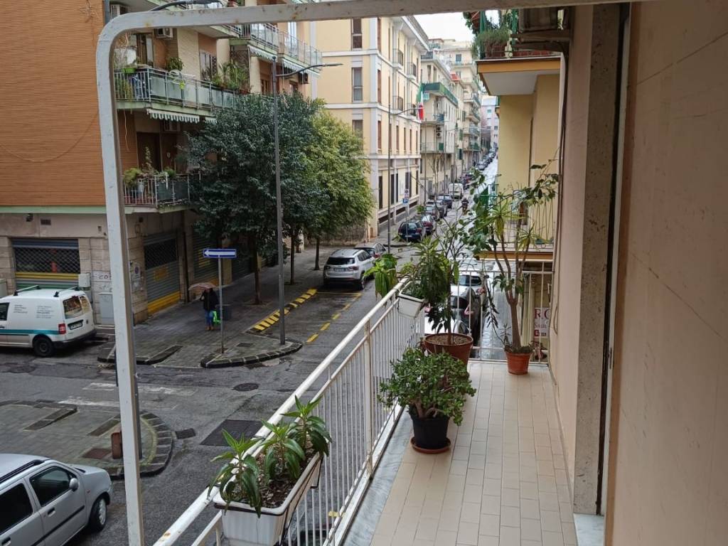 Appartamento a Salerno in Via Giovanni Lanzalone - Foto 2