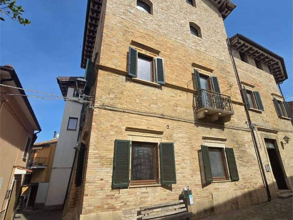 Palazzo / stabile a Sant'omero - Foto 2