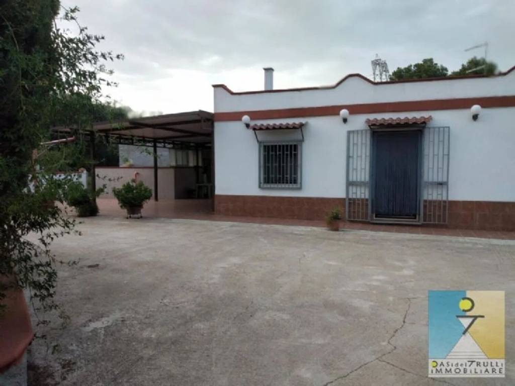 Villa a Francavilla fontana in Contrada Pallone - Foto 2