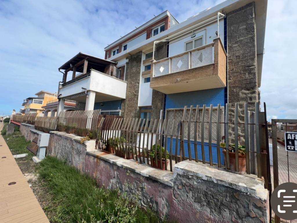 Appartamento a Ladispoli in Via Arenile di Torre Flavia, 1 - Foto 1