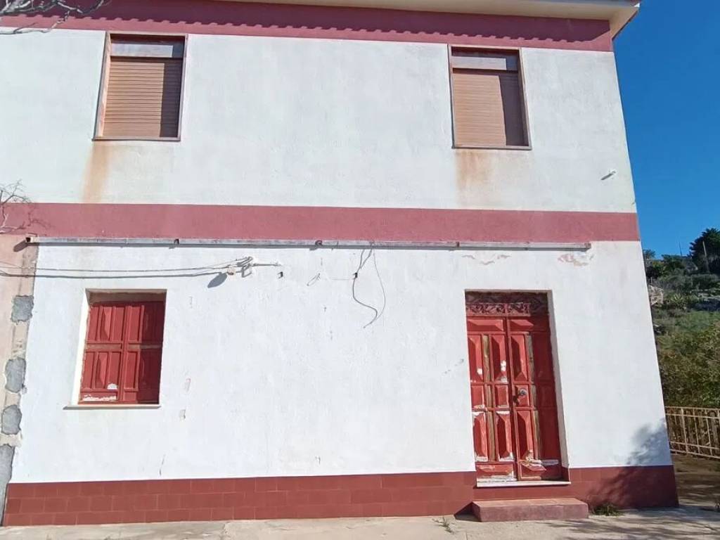 Villa a Palma di montechiaro in Viale Gibildolce S.N.C. - Foto 3