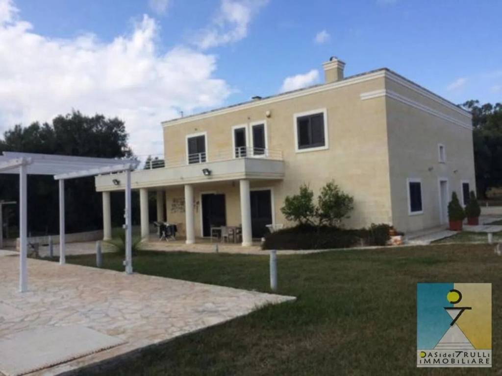 Villa a Francavilla fontana in Strada Provinciale Ceglie-Francavilla Fontana - Foto 2