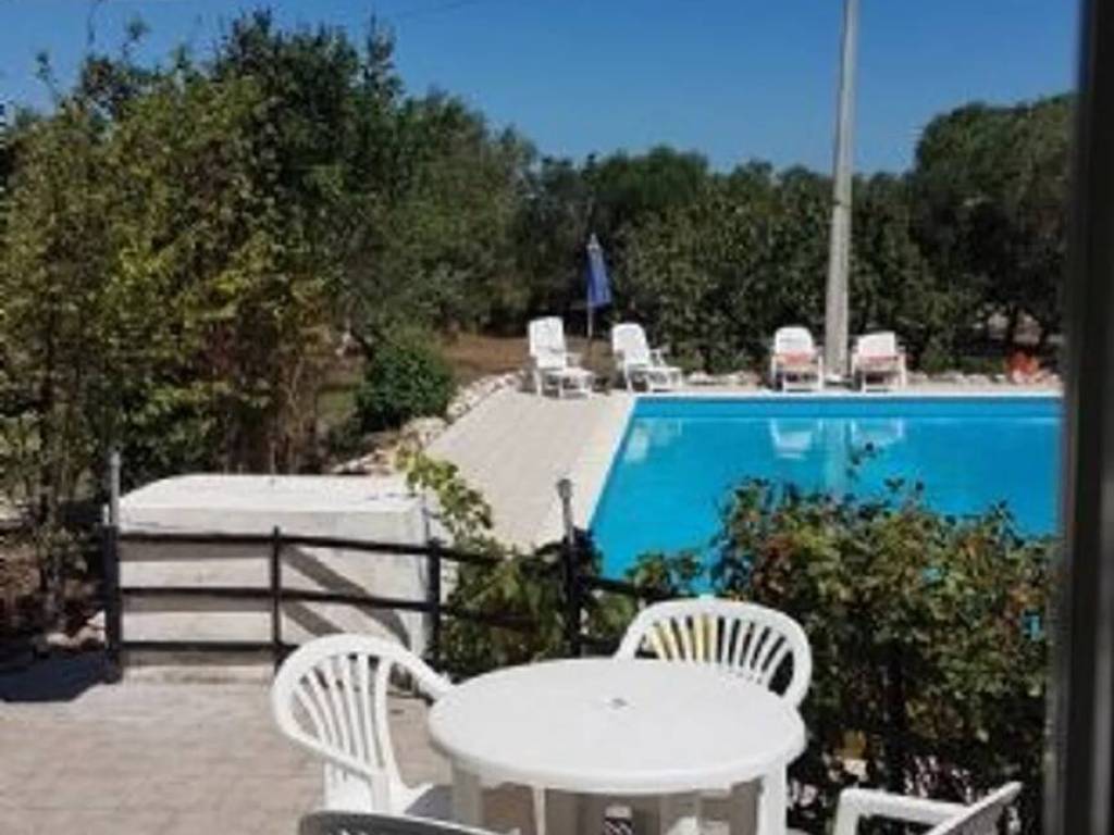 Villa a San vito dei normanni in Contrada Specchia di Mare - Foto 5
