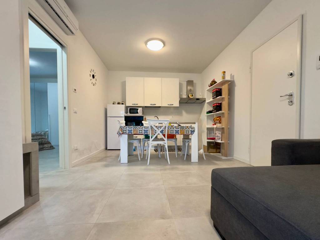 Appartamento a Peschiera del garda in Via Bell'Italia, 15 - Foto 4