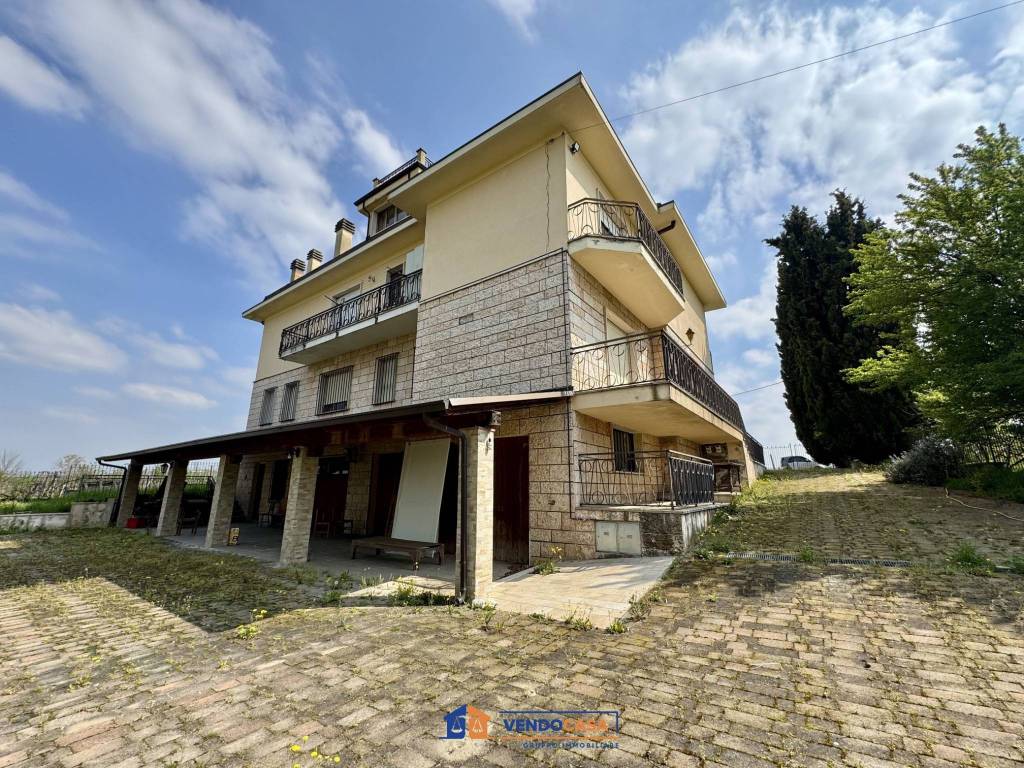 Villa a Castagnole delle lanze in Via Abletti, 30 - Foto 3