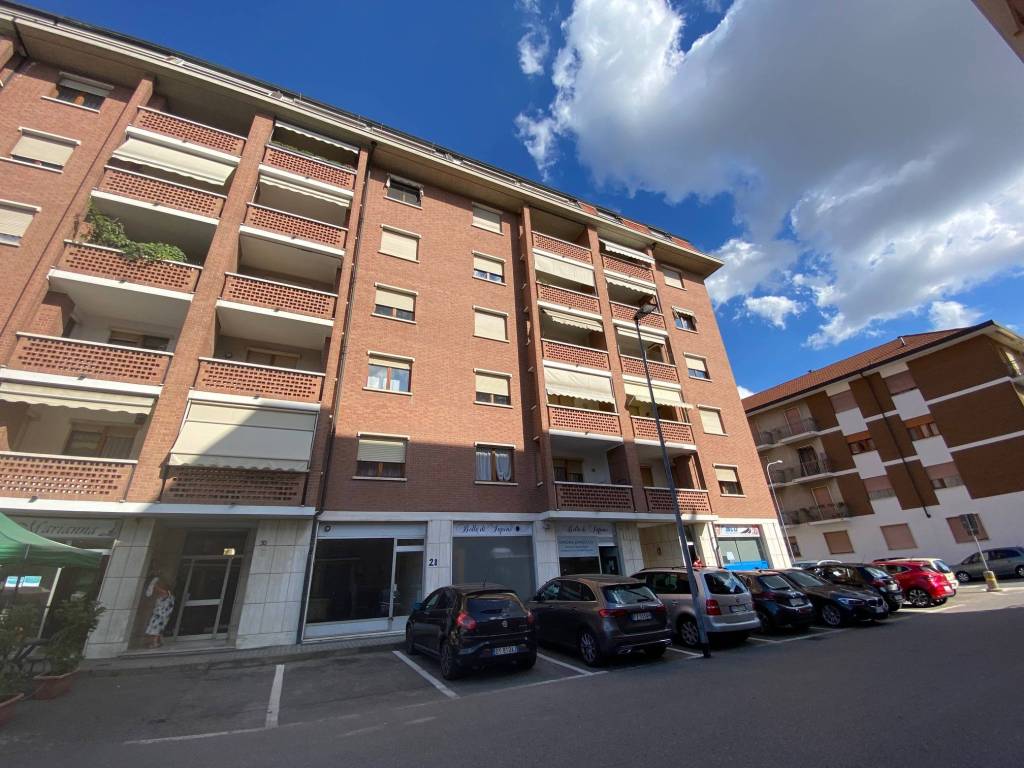 Appartamento a Carmagnola in Via San Francesco di Sales, 15 - Foto 1