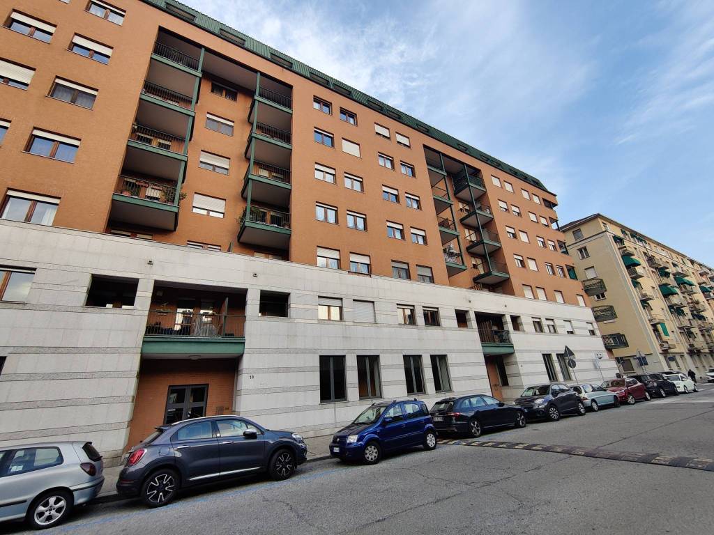 Appartamento a Torino in Via Bettino Ricasoli, 14 - Foto 2