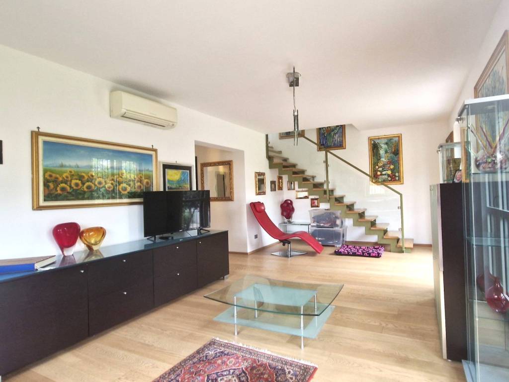 Villa a Cernusco sul naviglio in Via Cadore, 14 - Foto 5