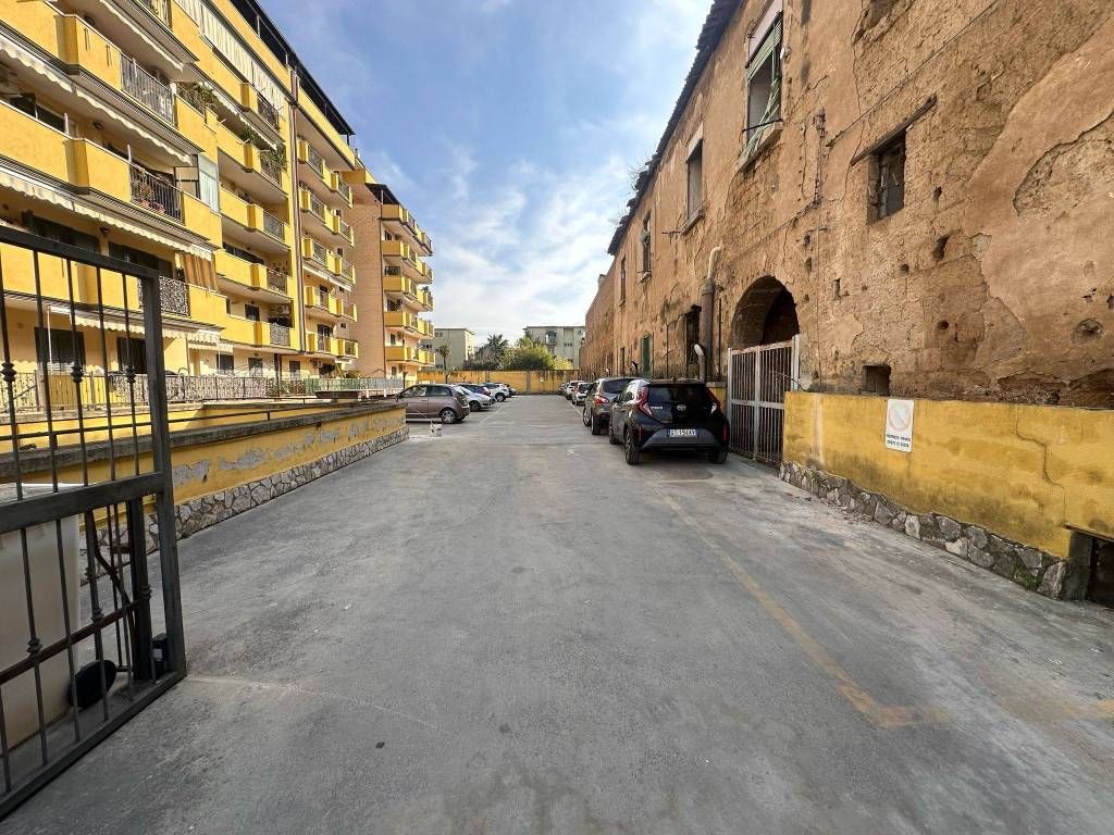 Box / garage a Caserta in Viale della Resistenza, 12 - Foto 4