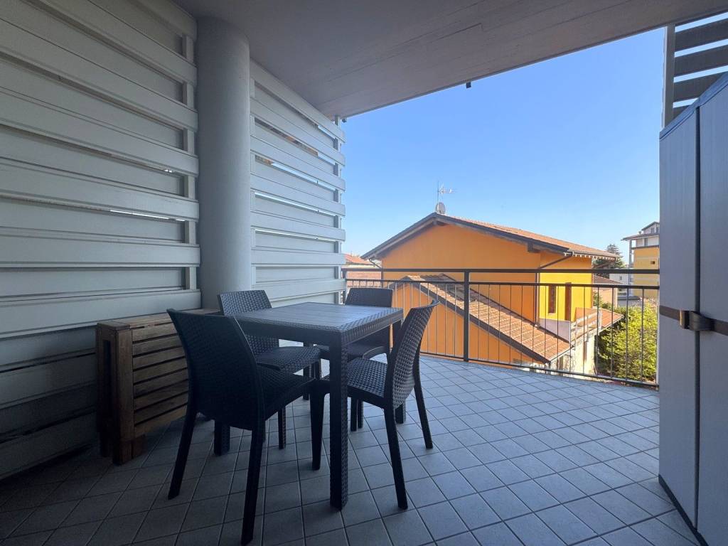 Appartamento a Verbania in Via degli Alpini - Foto 3