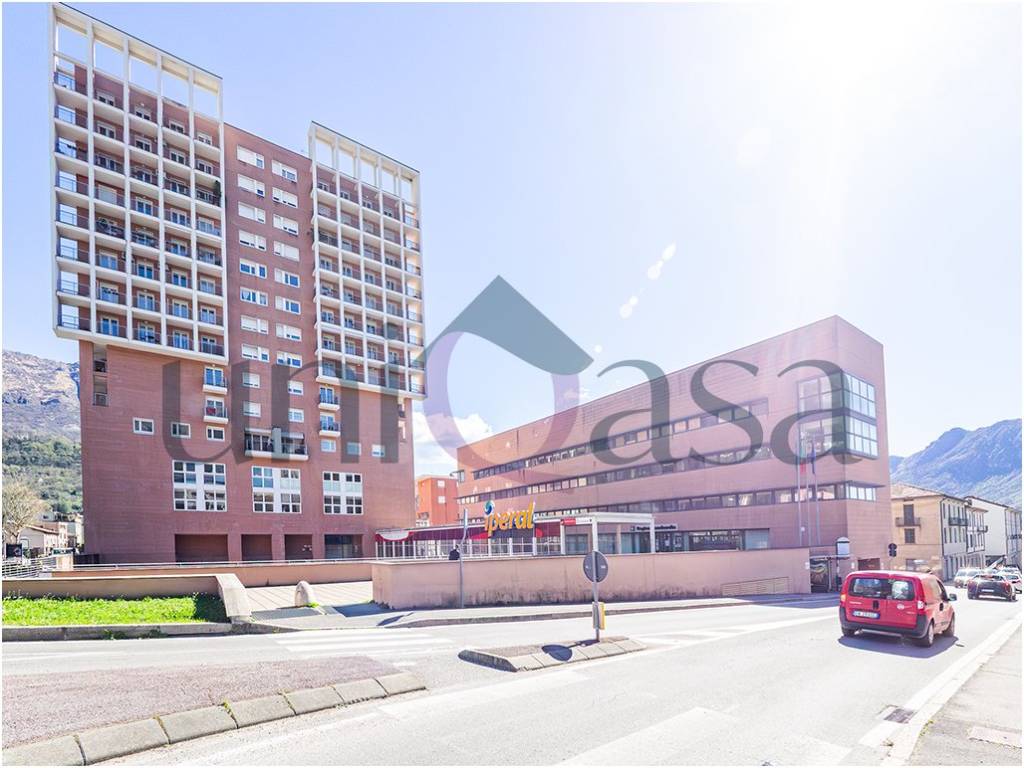 Appartamento a Lecco in Via Monte Grappa, 28 - Foto 1