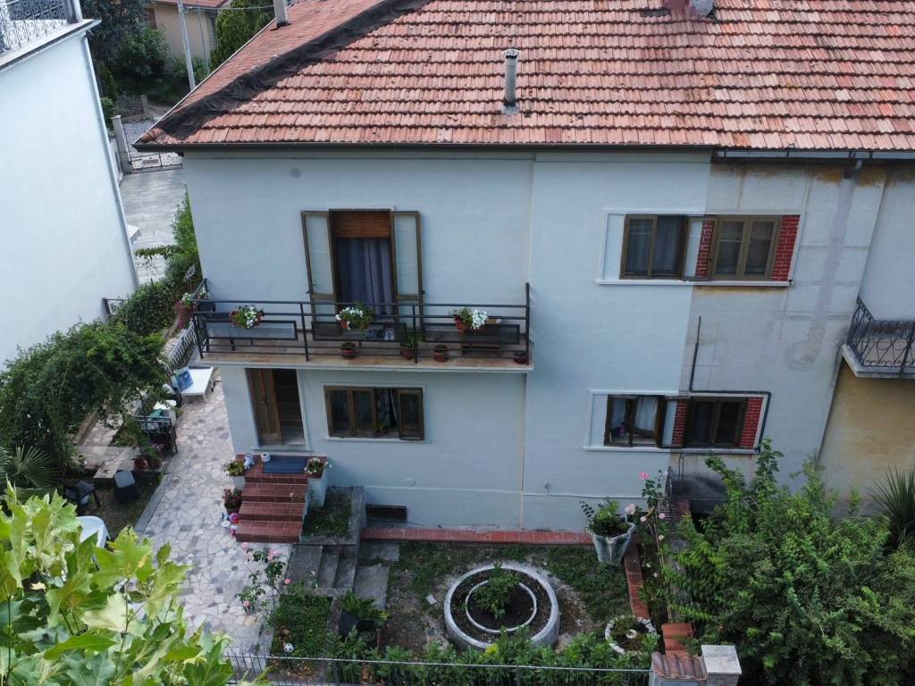 Villa a Gualdo tadino in Via 24 Maggio - Foto 2
