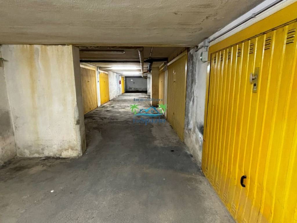 Box / garage a Andora in Via Aurelia - Foto 4