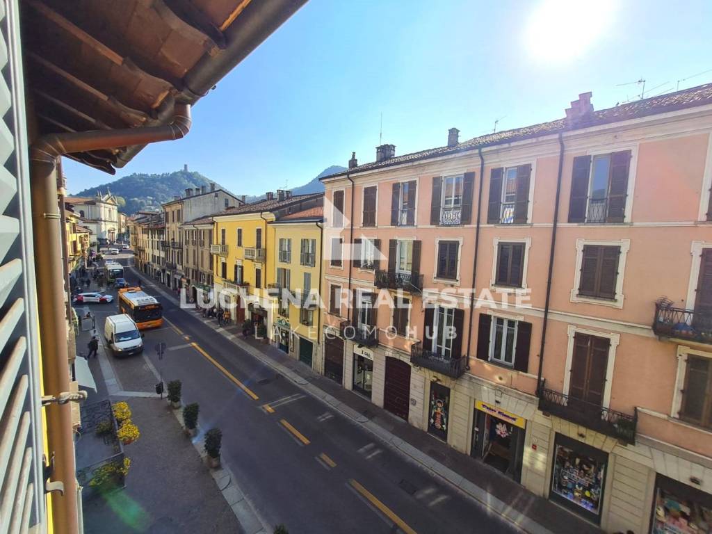 Appartamento a Como in Via Milano, 91 - Foto 2