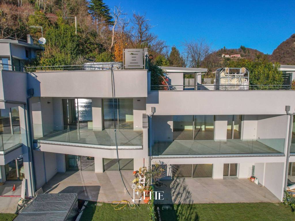 Appartamento a Laveno-mombello in Via Donna Antonina Carcano, 16 - Foto 5