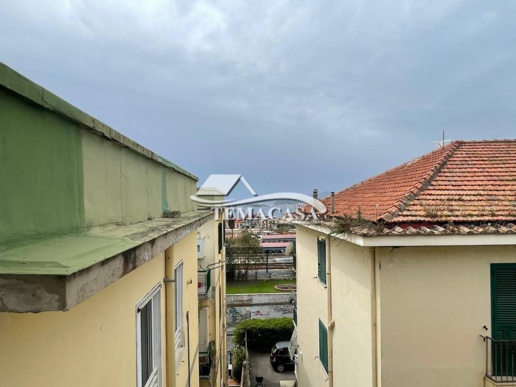 Appartamento a Pozzuoli in Viale Bognar - Foto 2