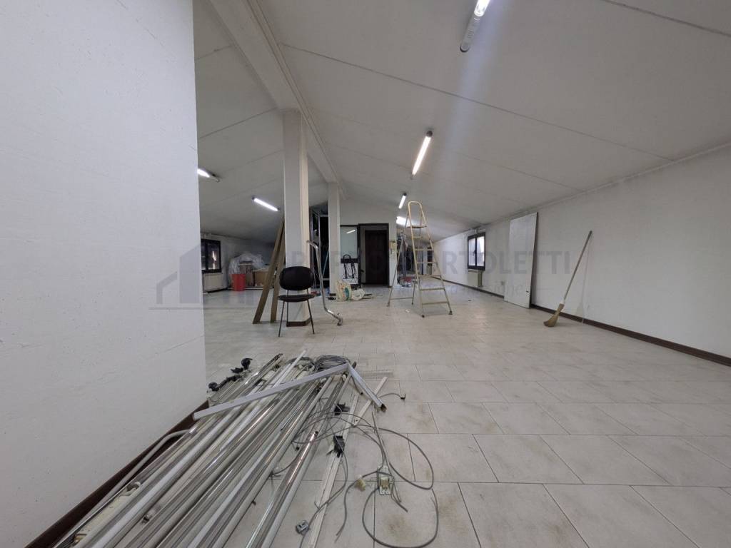 Appartamento a Ponte san nicolò in Via Giuseppe Garibaldi - Foto 4