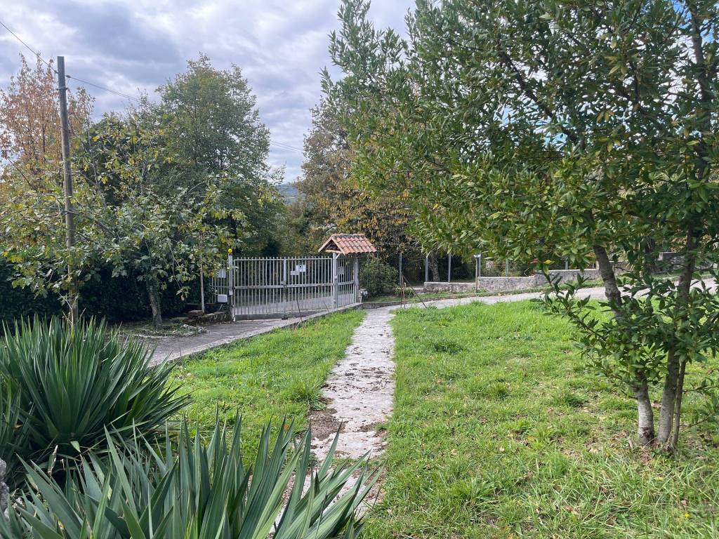 Rustico / casale a Alvito in Via Valle Massima - Foto 3