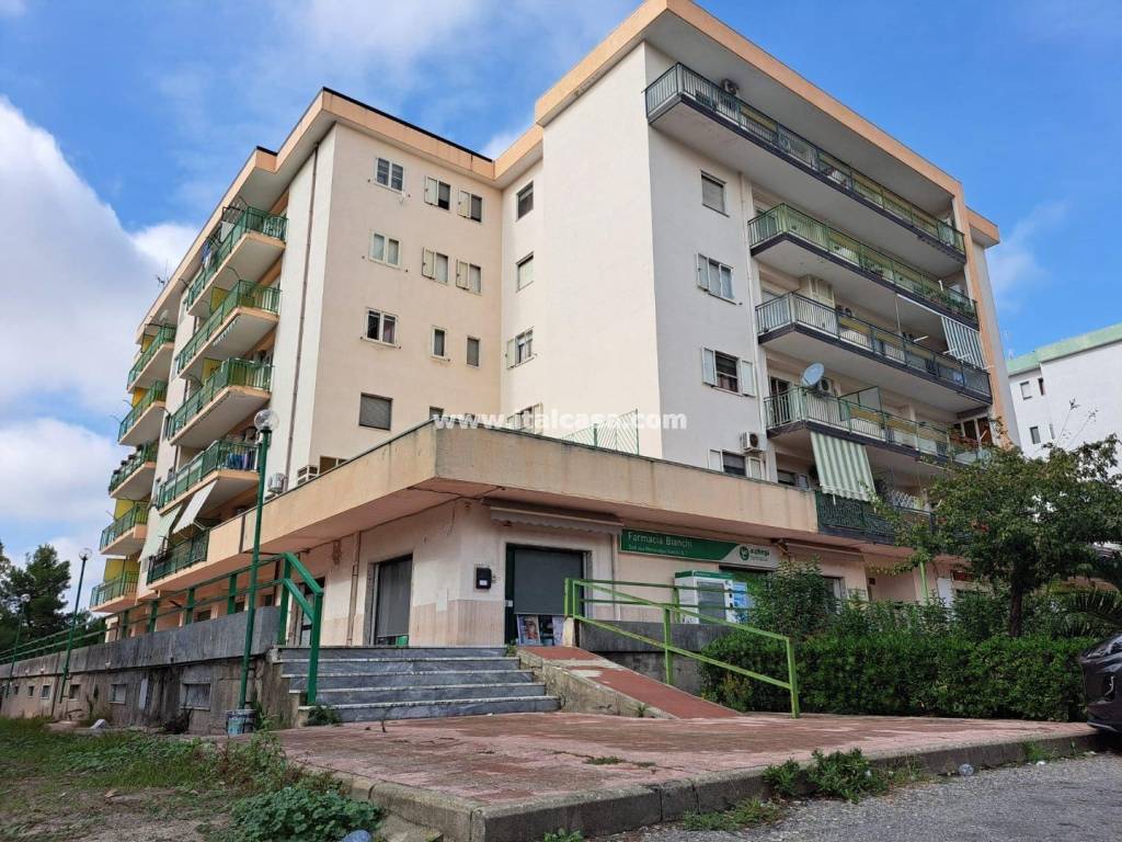 Appartamento a Crotone in Via Gioacchino da Fiore - Foto 4