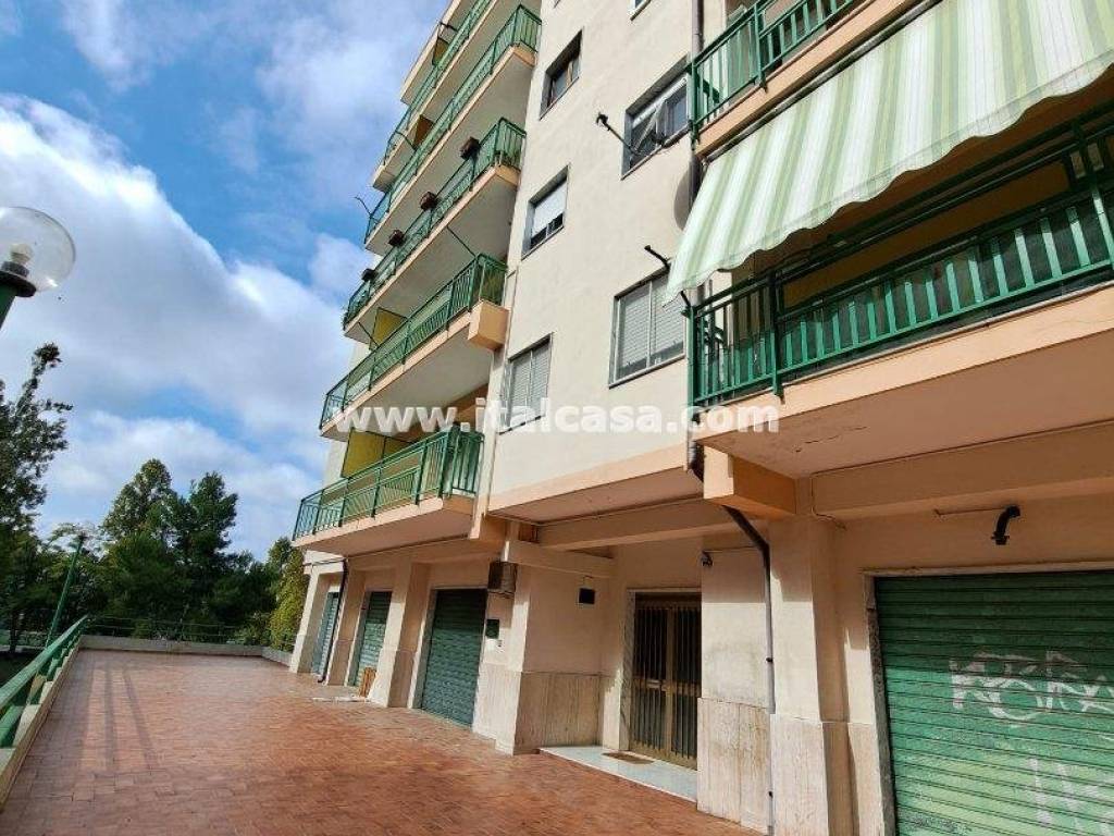 Appartamento a Crotone in Via Gioacchino da Fiore - Foto 5
