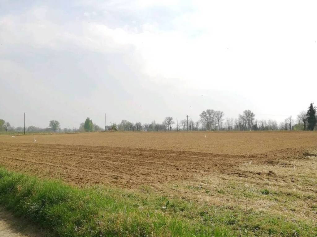 Terreno a Cumignano sul naviglio in Cumignano Sul Naviglio S.N.C. - Foto 4