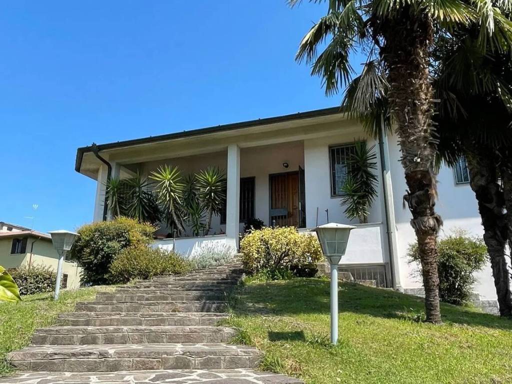Villa a Soresina in Via Milano S.N.C. - Foto 2