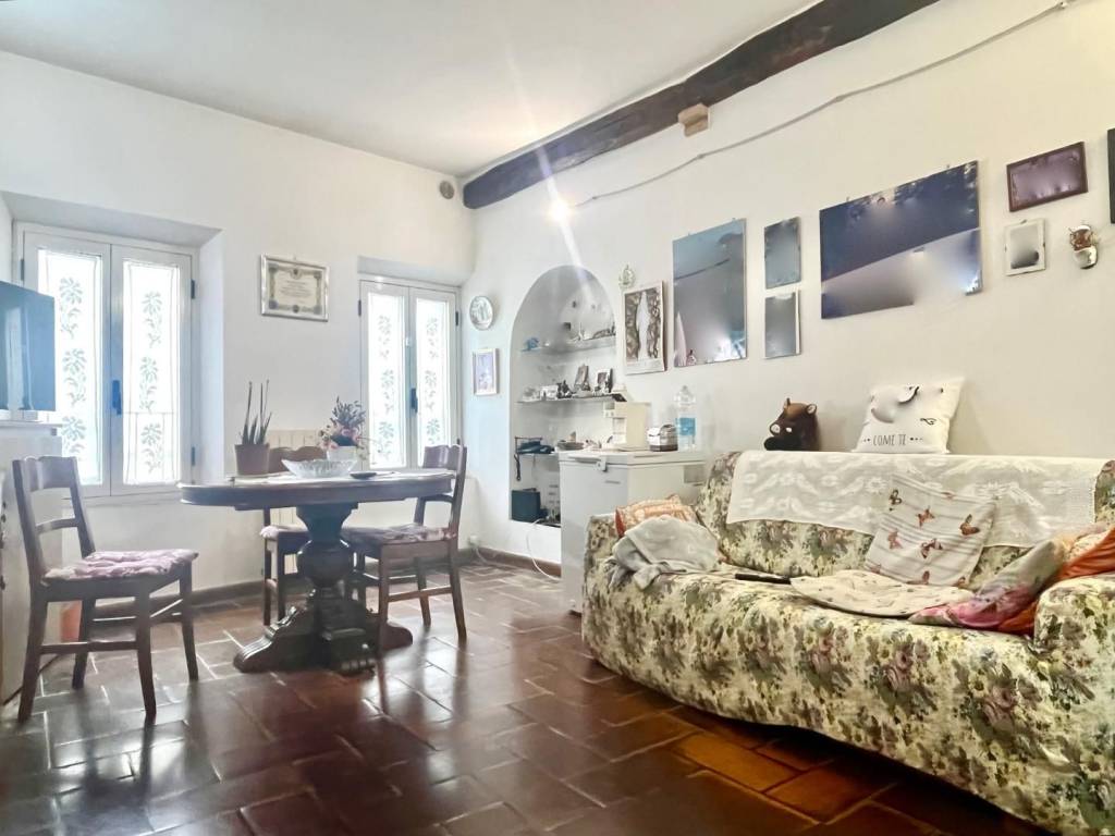 Appartamento a Asciano in Corso Giacomo Matteotti, - Foto 1