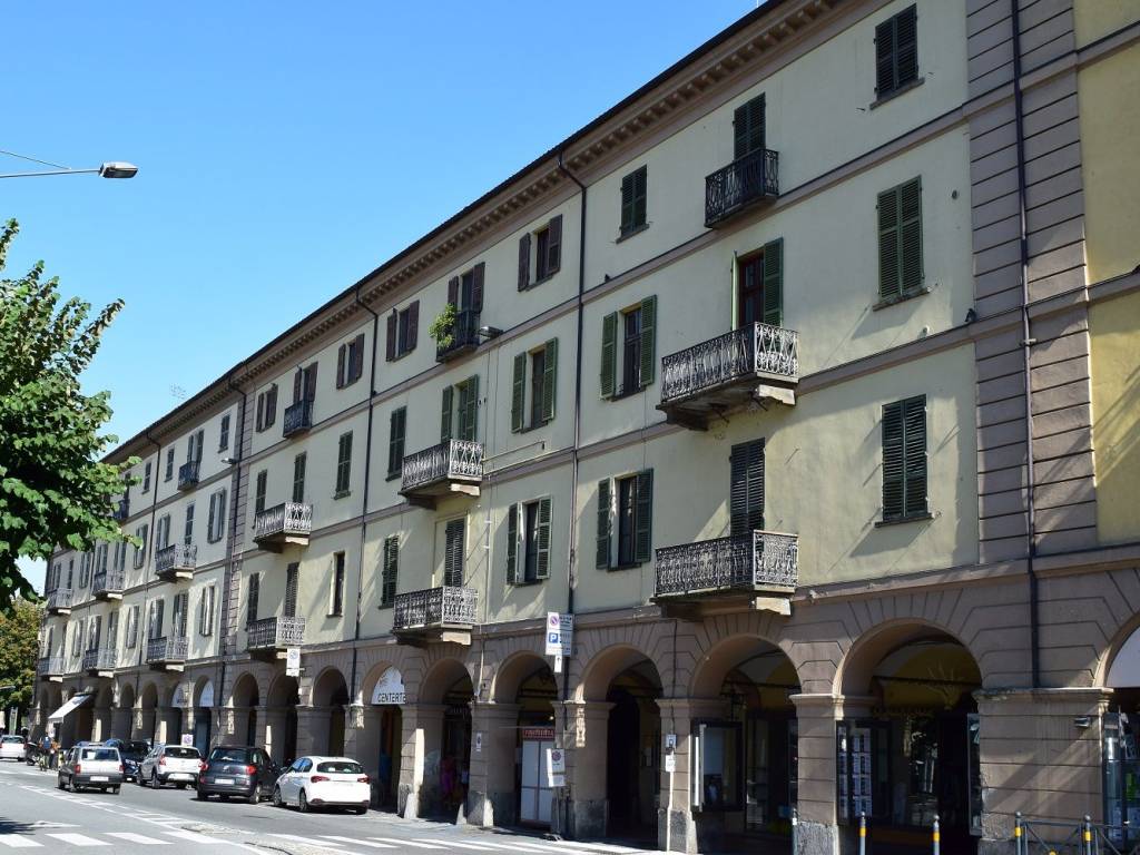 Appartamento a Saluzzo in Via Martiri della Liberazione - Foto 1