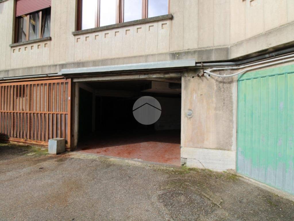 Box / garage a Campobasso in Via Luigi D'Amato, 7 - Foto 3