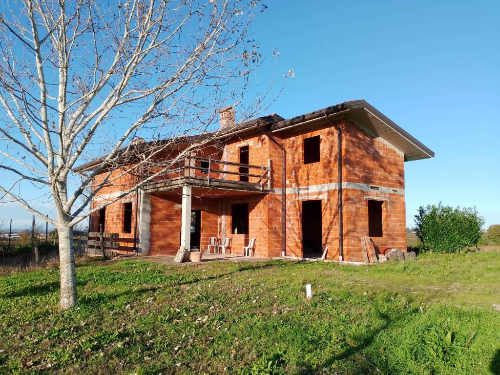 Villa a Torrazza coste in Viale dei Tigli - Foto 4