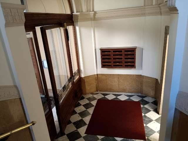 Appartamento a Torino in Via Maria Vittoria , 18 - Foto 3