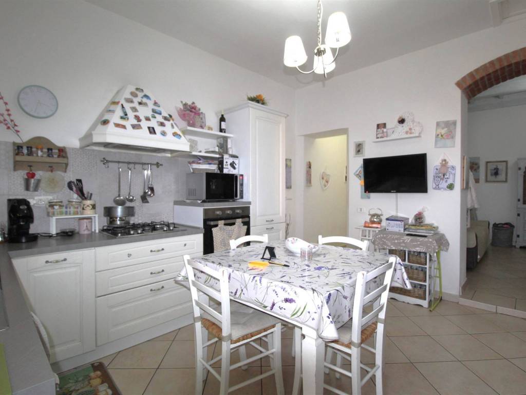 Appartamento a San gimignano in Via di Castel San Gimignano - Foto 2