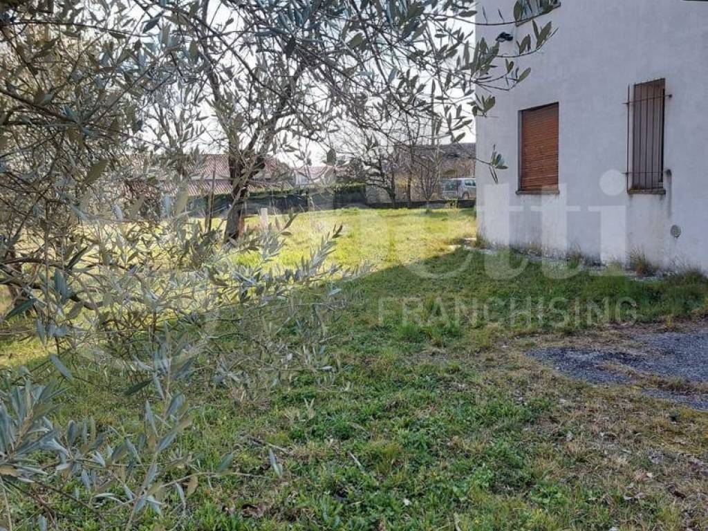 Casa indipendente a Castelcucco in VIA BORGO NUOVO - Foto 2