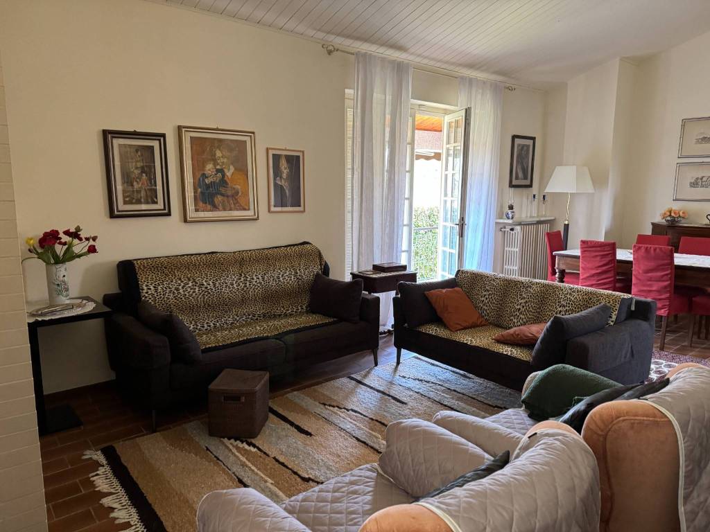 Villa a Biandronno in Via Antonio Gramsci - Foto 2