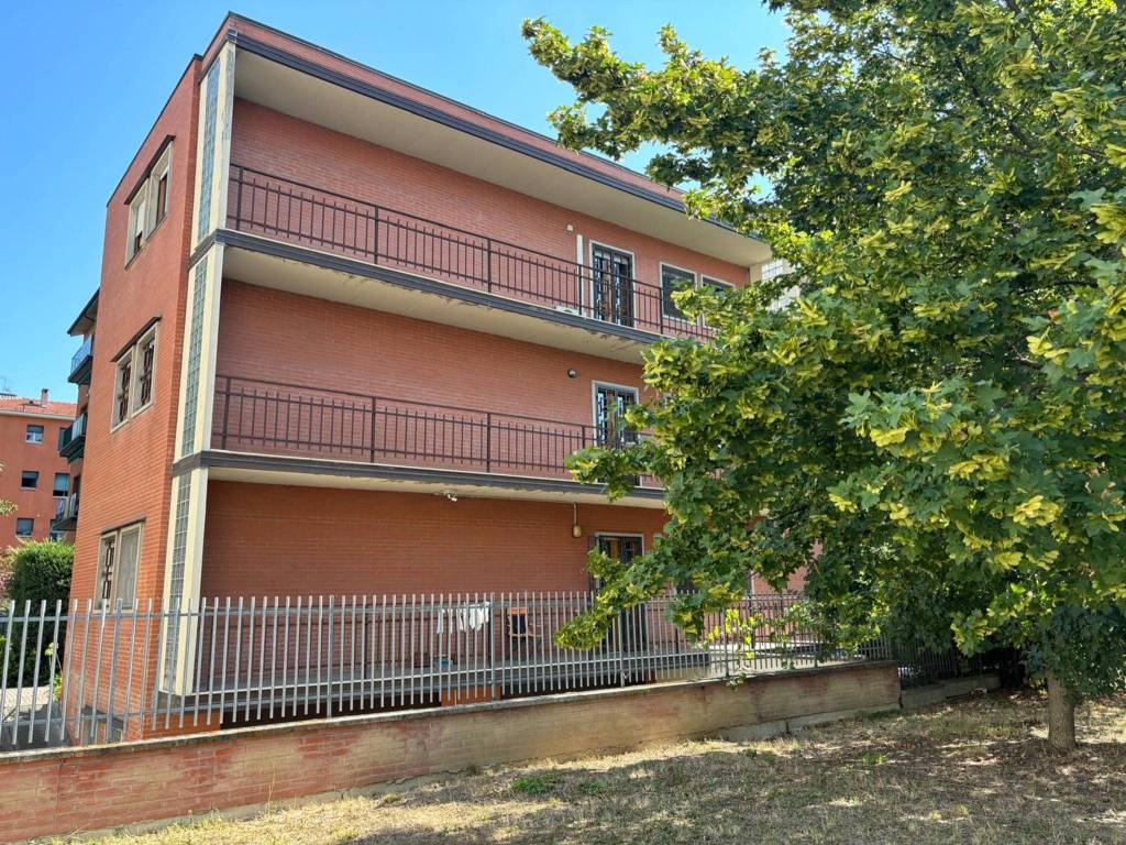 Casa indipendente a Bologna in Via Pagno di Lapo Portigiani, 3 - Foto 5