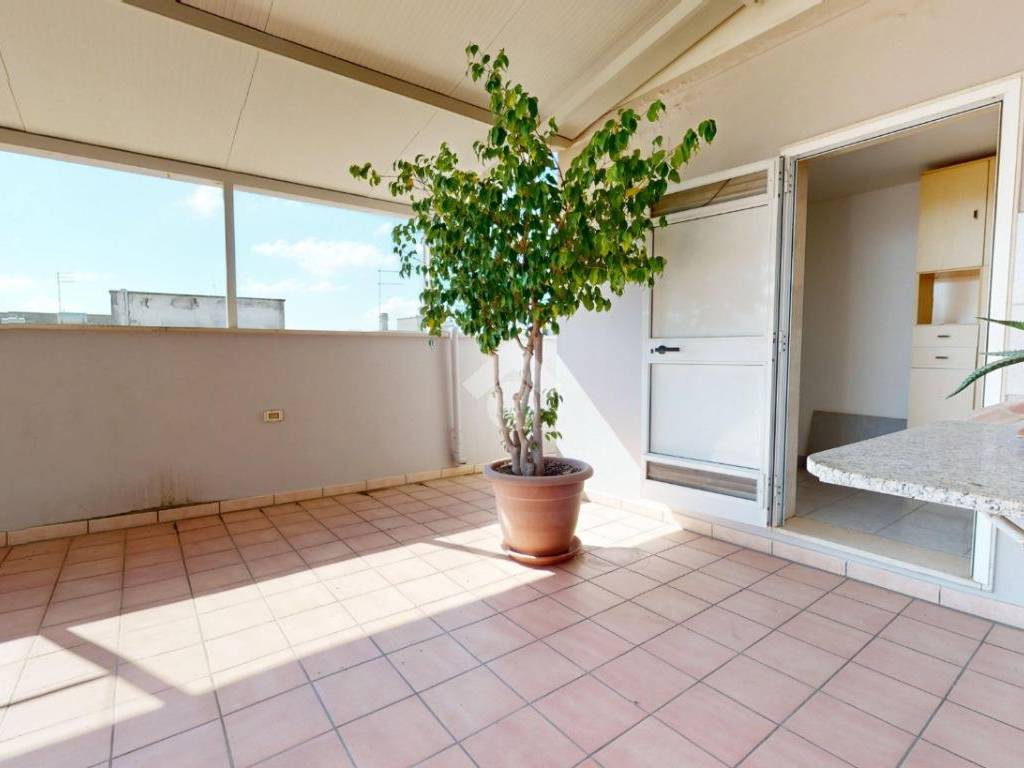 Casa indipendente a Francavilla fontana in Via Francesco Ribezzo - Foto 5