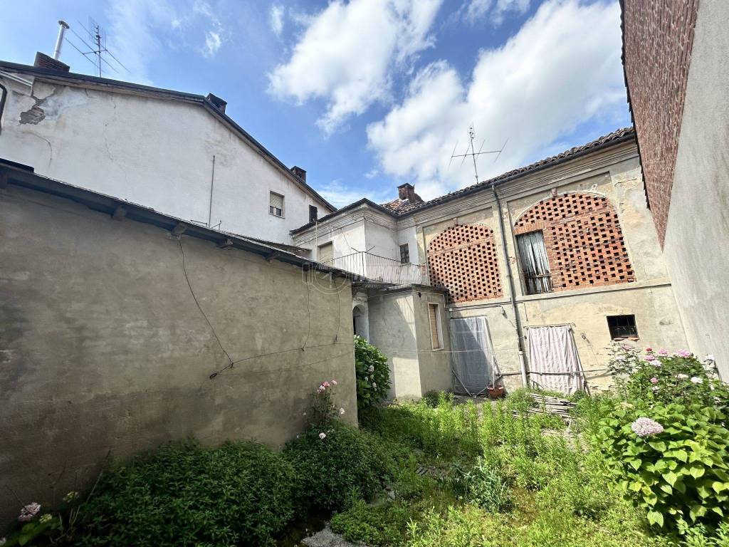 Casa indipendente a Montechiaro d'asti in Via Piesenzana 76 - Foto 3