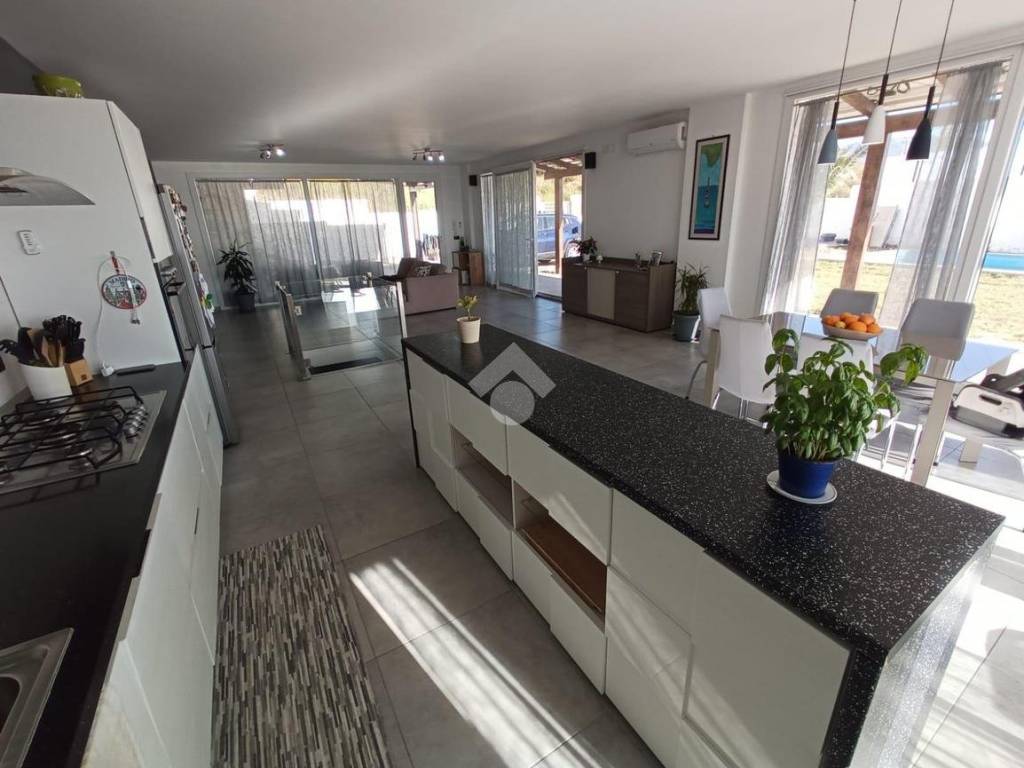 Villa a Reggio calabria in Via Reggio Campi 2º Tronco dir Campolo, 218 - Foto 3
